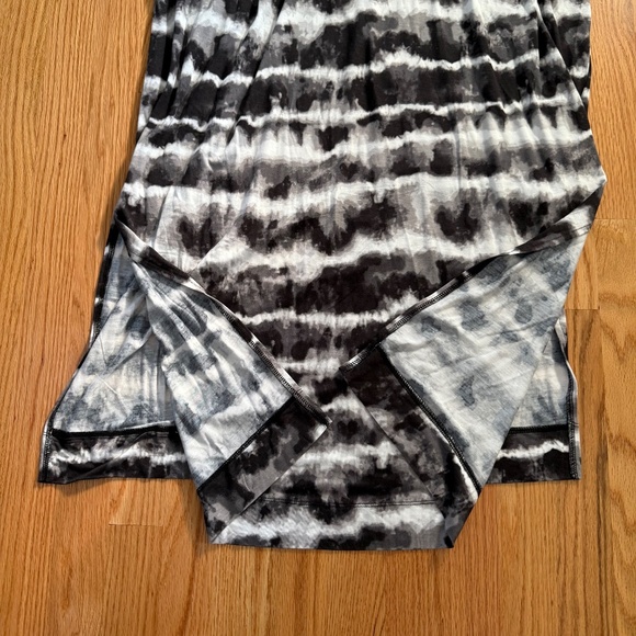 Koolaburra By Ugg Women’s Black/White Tank Dress - Picture 4 of 8